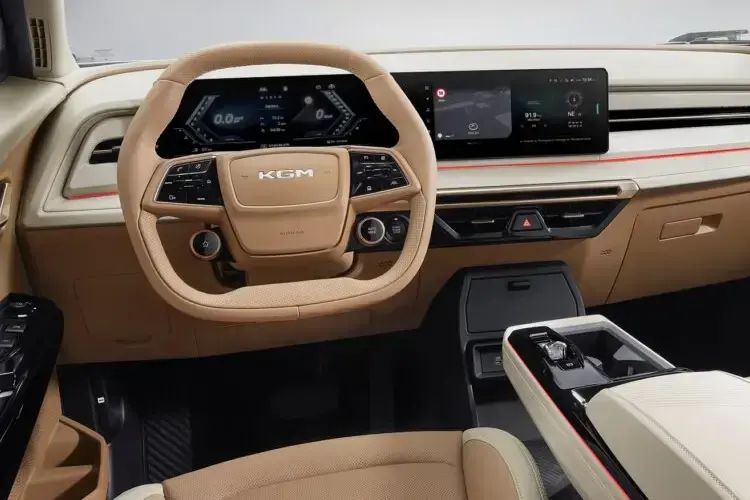  Interior