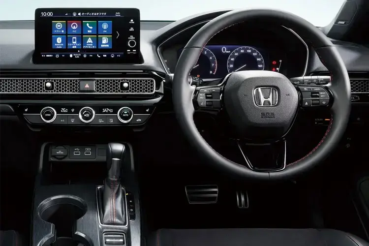  Interior