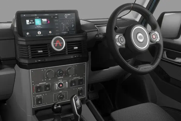  Interior