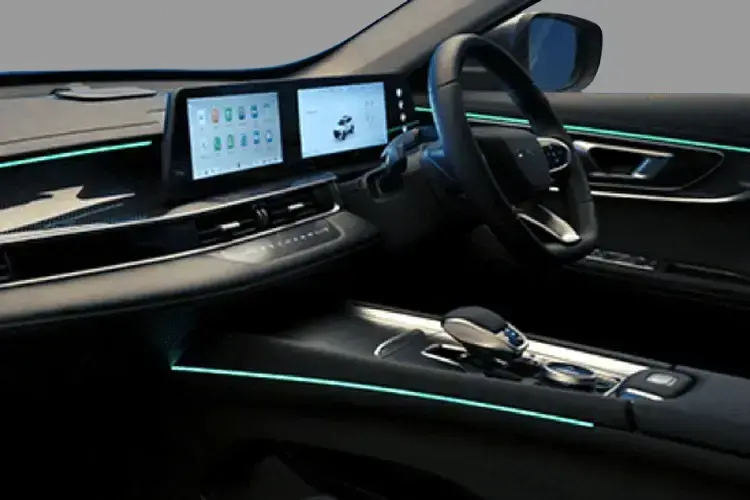  Interior