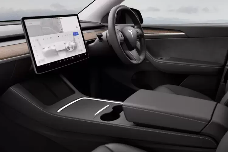  Interior