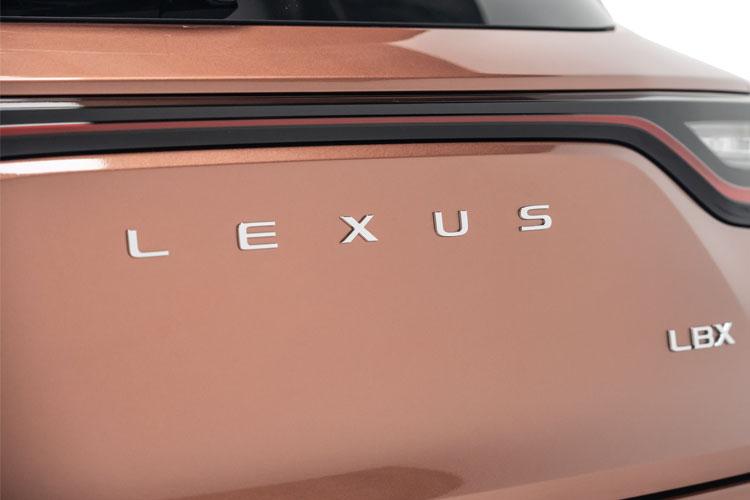 Lexus Lbx Hatchback 1.5 Premium Plus 5dr E-CVT image 7