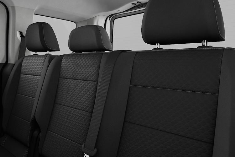 Ford Tourneo Custom 320 L2 Diesel Fwd 2.0 EcoBlue 136ps H1 8 Seater Titanium image 4