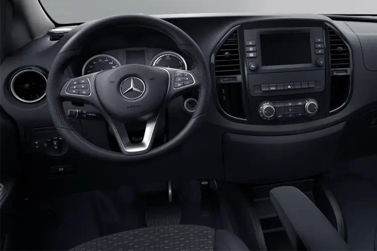 Mercedes-Benz Evito Tourer L2 Electric Fwd 150kw 100kwh Pro 9-seater Auto image 5