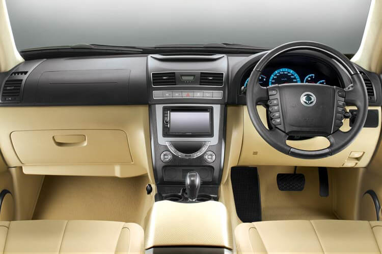 Subaru Impreza Hatchback 1.6i Se 5dr Lineartronic image 5