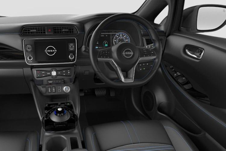 Nissan Leaf Electric Hatchback 110kW N-Connecta 39kWh 5dr Auto [ProPilot Pack] image 3