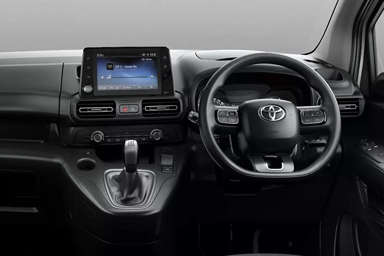 Toyota Proace City L1 Diesel 1.5D 100 Icon Van image 3