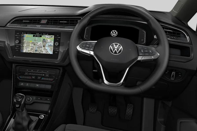 Volkswagen Touran Estate 1.5 TSI EVO SEL 5dr DSG image 5